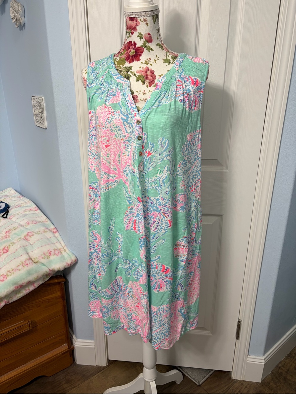 Lilly Pulitzer Mint Green Sleeveless Midi Dress with Pink Accents